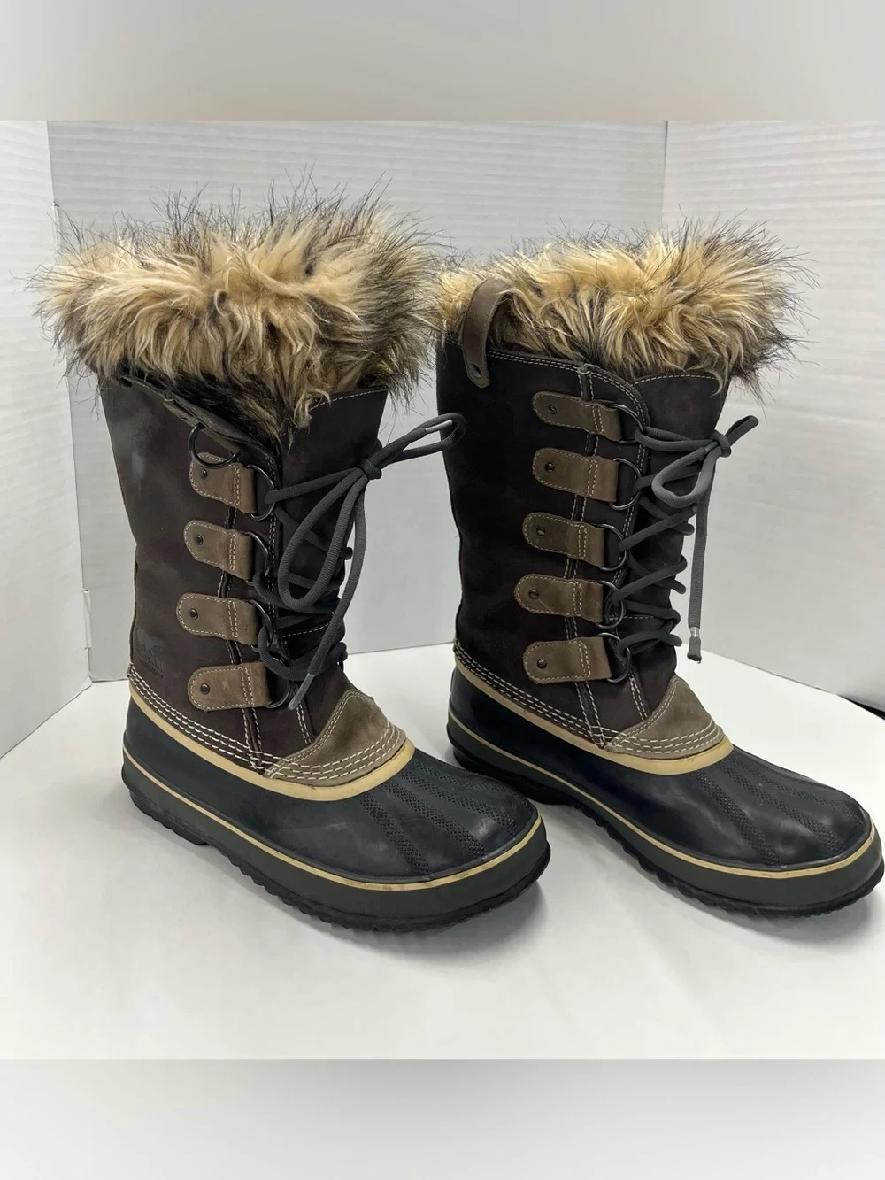 Sorel dark brown